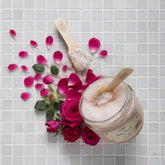 Sabon Rose Tea Body Scrub 600g (Includes Wooden Spoon)